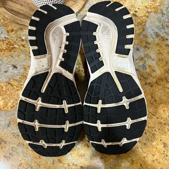 Brooks Ghost 11 size 10 - Picture 9 of 9